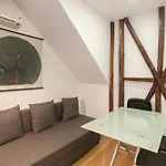 Apartment Flh Fresh And Cozy Old Town Duplex Lisbon