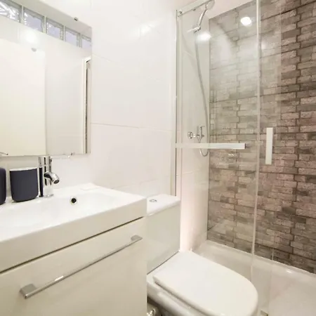 Flh Fresh And Cozy Old Town Duplex ליסבון