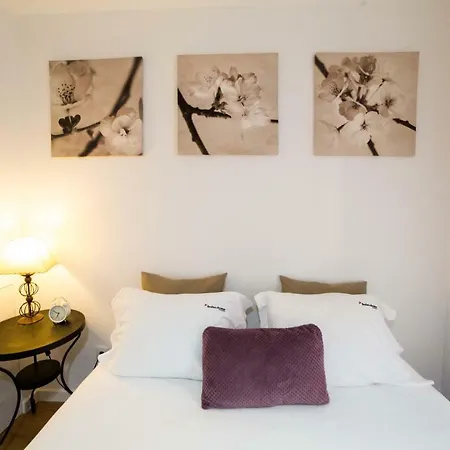 아파트 Flh Fresh And Cozy Old Town Duplex 리스본